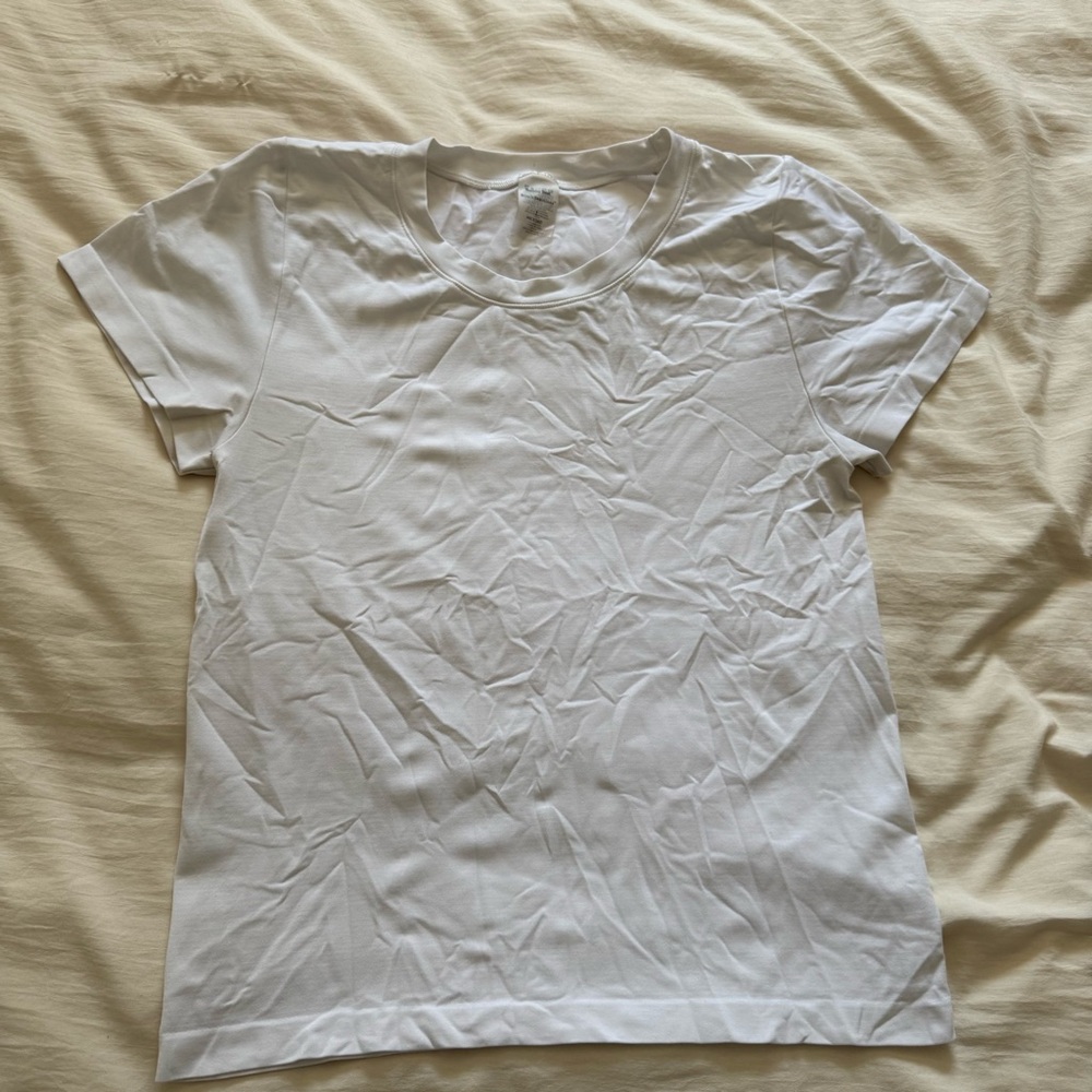 Sunday best SinchSeamless tee